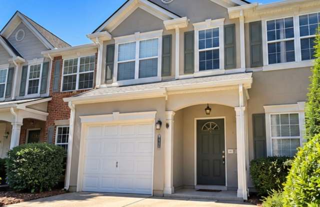 3 Bedroom, 2.5 Bath townhome in Alpharetta Gallery 1