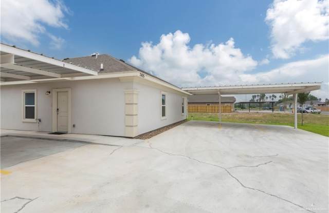 3405 E Zinnia Avenue - 3405 East Zinnia Avenue, Alton, TX 78573