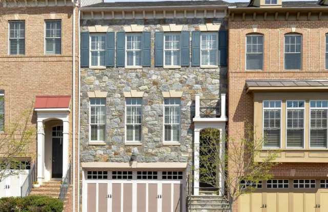 6868 Frase Drive - 6868 Frase Dr, McLean, VA 22043