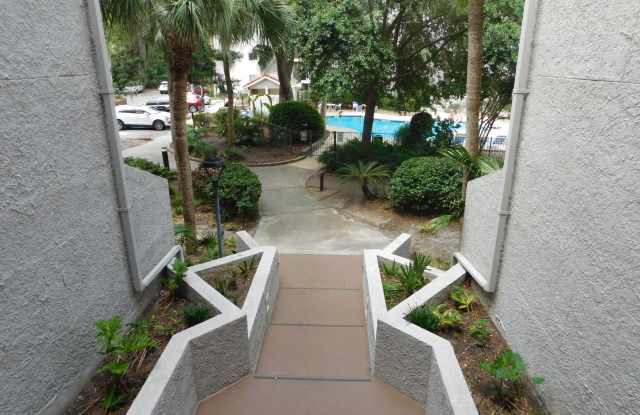 Updated Marsh View Condo Gallery 3