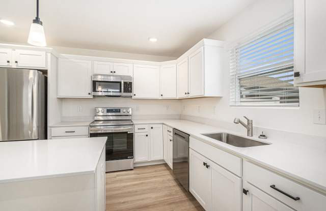 Take advantage of this exclusive offer and enjoy a reduced security deposit of just $1,000. Applicants must move into the home within 5 days of available date to qualify. Gallery 4
