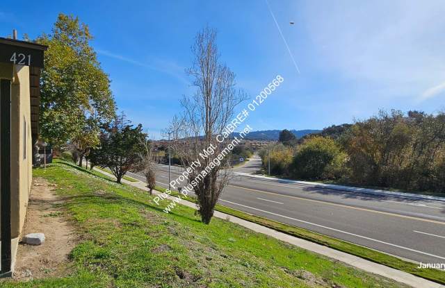 Orcutt Bluff's Single Story Condo with Detached One Car Garage Gallery 4