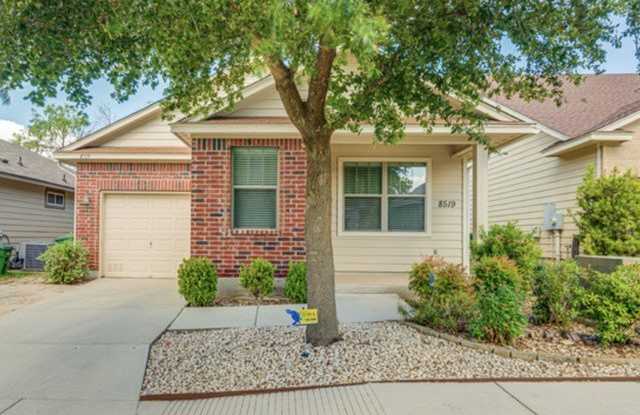 8519 Pecan Cross photos photos