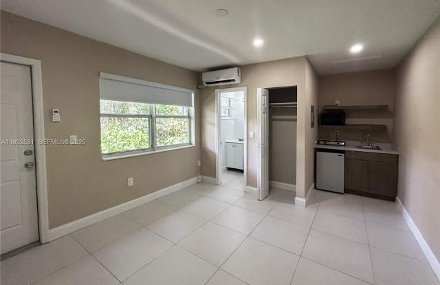 1265 SW 6th St photos photos 1265 SW 6th St photos photos