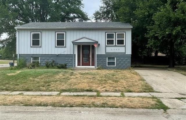9502 East 39TH Place - 9502 East 39th Place, Indianapolis, IN 46235
