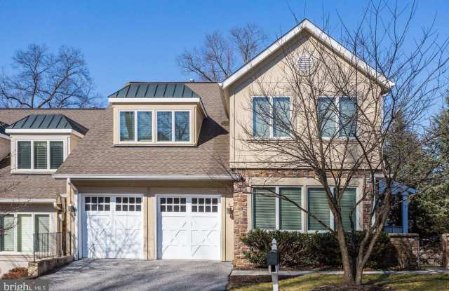 2 LYDFORD CT Gallery 2