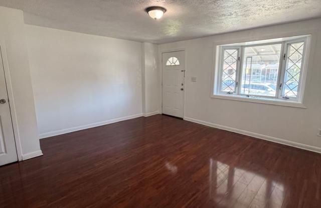 TOWNHOUSE FOR RENT IN DUNDALK Gallery 3