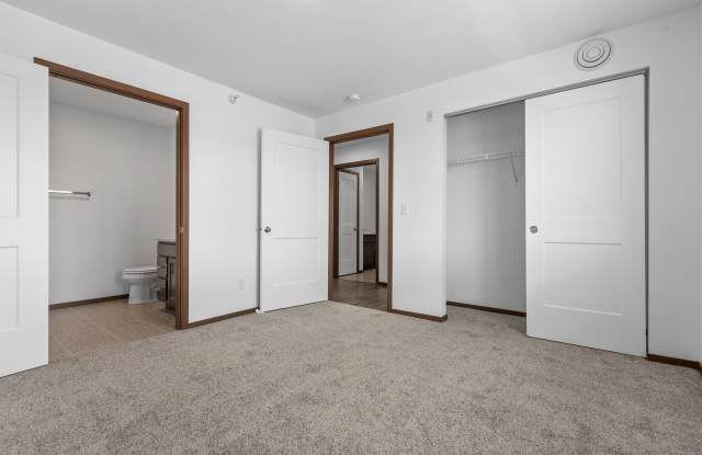 Whisper Creek photos photos