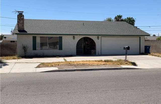 Spacious Single-Story Home with Large Lot & No HOA photos photos