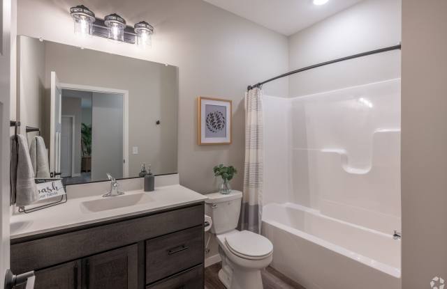 Northern Lights Apartments Gallery 4