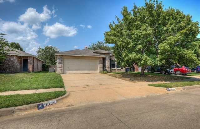 9036 Fremont Trail - 9036 Fremont Trail, Fort Worth, TX 76244