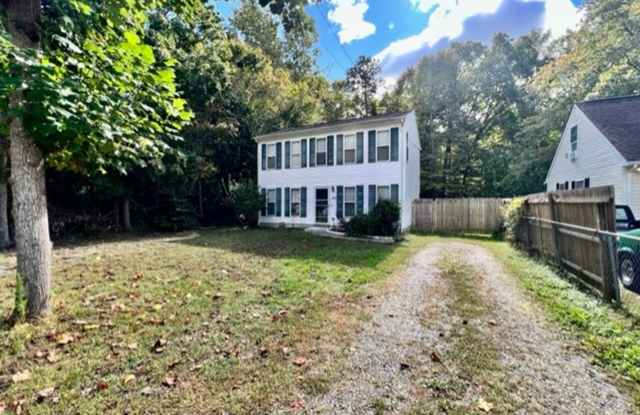 304 Roland St - 304 Roland Street, Williamsburg, VA 23188