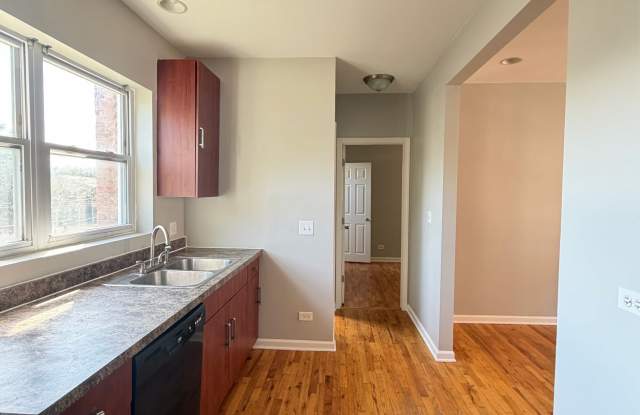 9124 South Dauphin Avenue - 2W Gallery 2