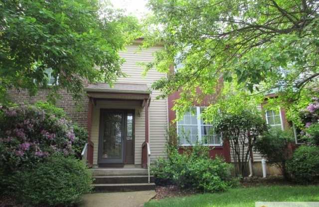 1214 Holly Court photos photos