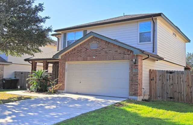 Charming 3BR House in San Antonio Gallery 3