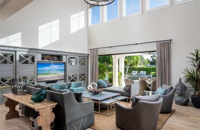 3170 Crayton Rd photos photos