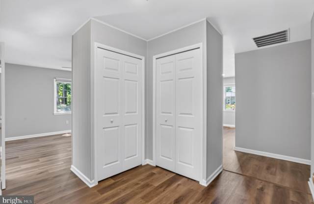 4202 MARBLE Lane Gallery 2