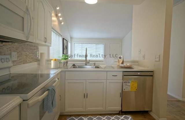 7802 Amberlea Court Gallery 4