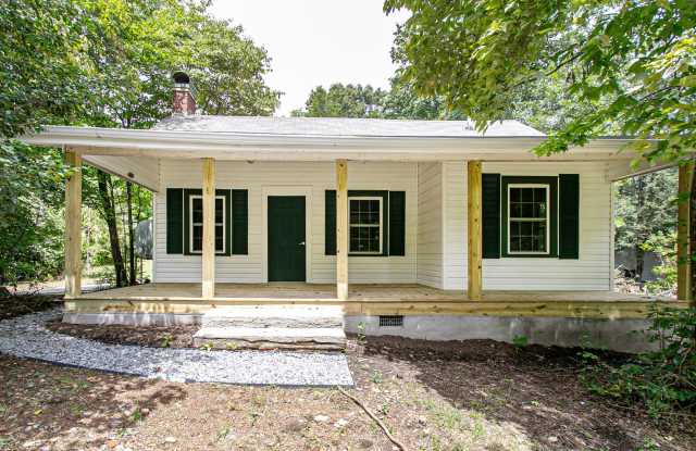 Convenient to Brevard  Hendersonville photos photos