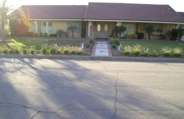 NORTH RIALTO COMING SOON! photos photos