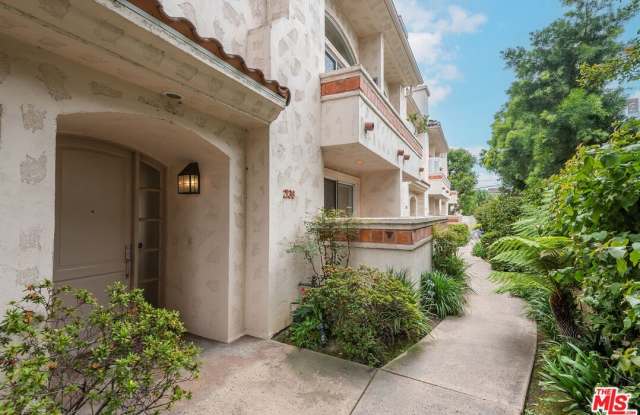2138 FEDERAL AVE photos photos
