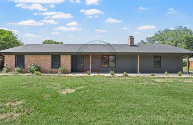 1190 Greenwood Lane photos photos