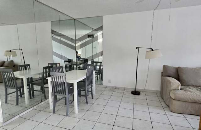 Spacious and modern 1-bedroom, 1-bathroom unit available for rent in the heart of Fort Lauderdale. Gallery 3