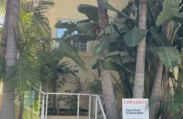 1717 Armacost Ave Gallery 1