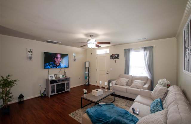 411 Sullivan Loop Road - 411 Gallery 4
