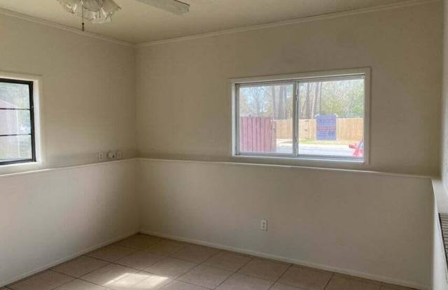 3010 Martin Street lot: B Gallery 2