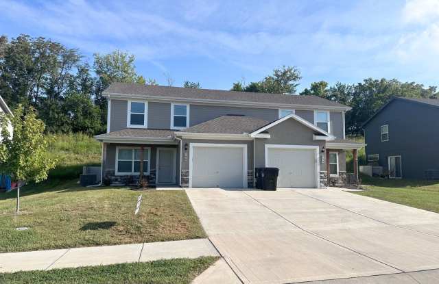 3 Bed | 2.5 Bath | 1 Car Garage Duplex in Pleasant Hill photos photos