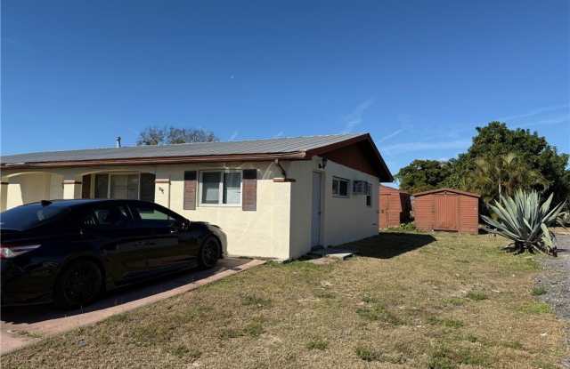 904 Hudson Avenue photos photos