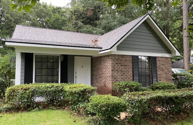 1117 Mcneil Ave - 1117 Mcneil Avenue, Mobile, AL 36609