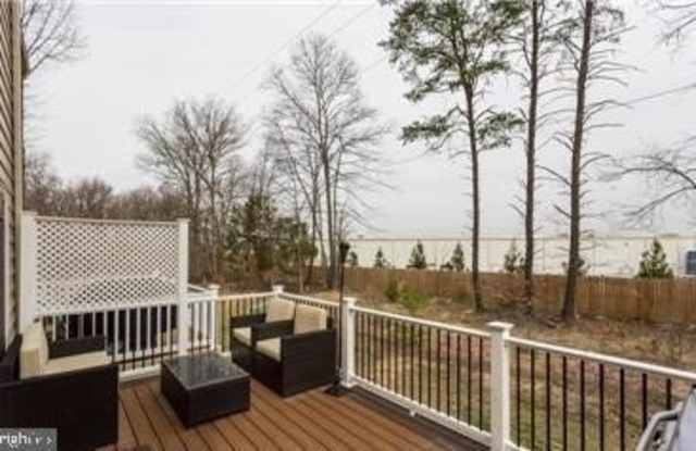 45952 IRON OAK TERRACE photos photos