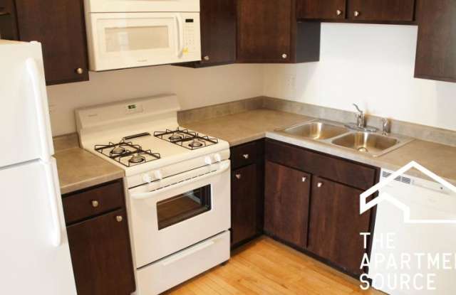 2921 West George St. photos photos