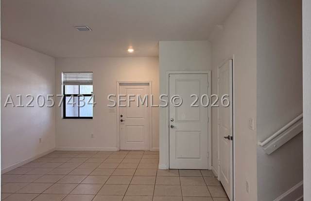 24580 SW 119th Ct Gallery 4