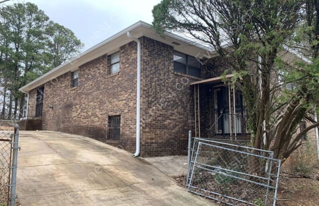 7300 Denmark Ave - 7300 Denmark Avenue, Edgewater, AL 35224