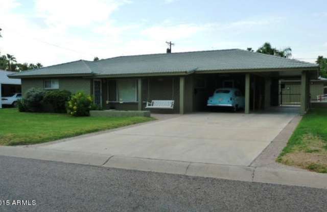 4044 E WHITTON Avenue - 4044 East Whitton Avenue, Phoenix, AZ 85018