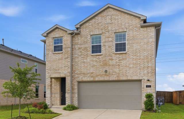 612 Rain Barrel Place Gallery 2