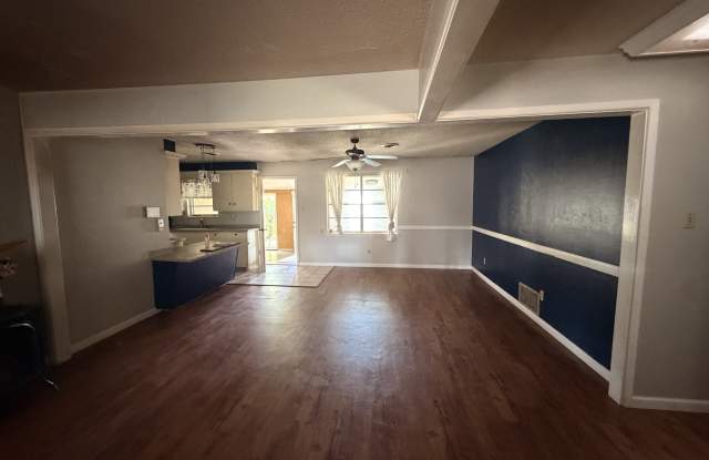 5534 18th Street Gallery 3