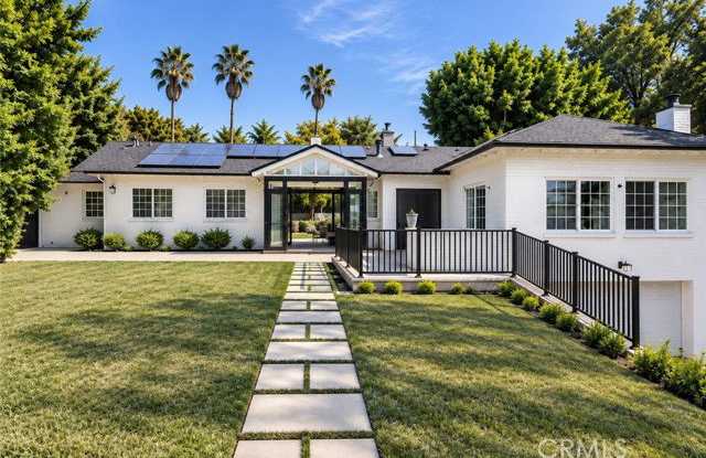 16633 Oak View Drive Gallery 1