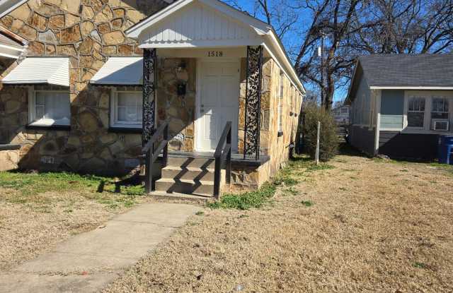 1518 Chandler photos photos