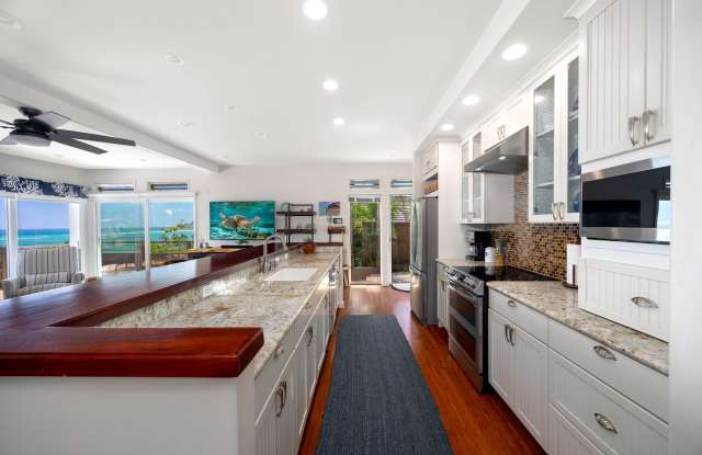 Furnished | 6–12 Month Lease** Gallery 4
