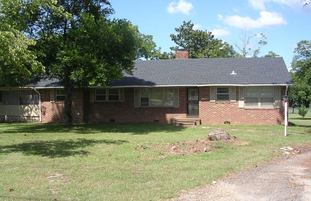 520 Elba Hwy - 520 Elba Highway, Troy, AL 36079 520 Elba Hwy - 520 Elba Highway, Troy, AL 36079