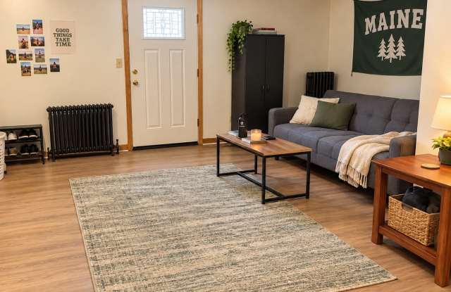 241 Main Street, Orono, ME 04473 Gallery 3