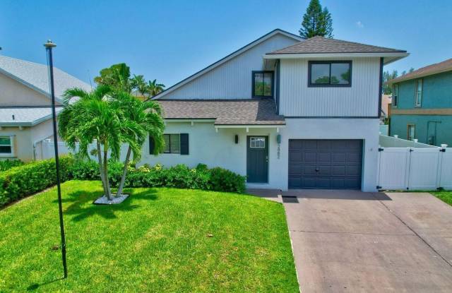 2482 Sundy Avenue photos photos
