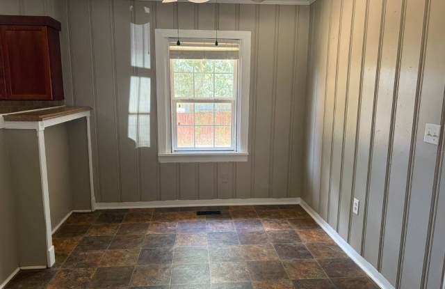 1122 Chestnut Gallery 2