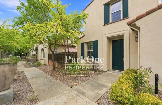 Newly Updated Home with Spacious Yard Gallery 4