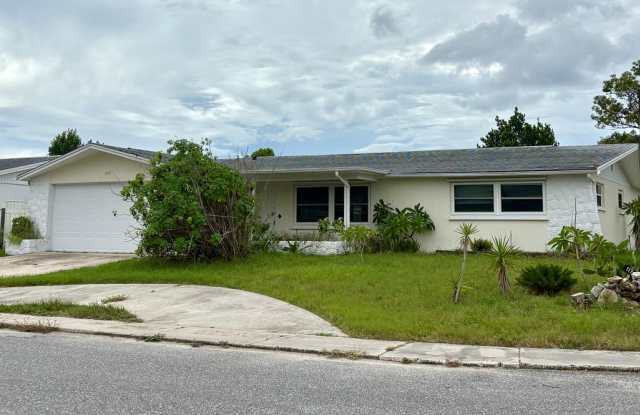 Lovely 3 Bed 2.5 Bath w/ Den and 2 Car Garage photos photos