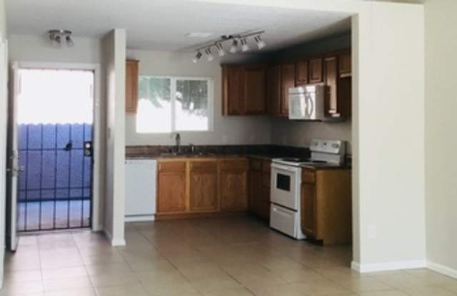 2 bed 2 bath Town-home Gated in Central Phoenix! photos photos 2 bed 2 bath Town-home Gated in Central Phoenix! photos photos